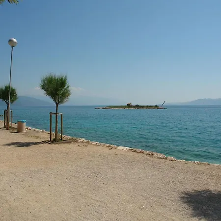 Apartman Ines *